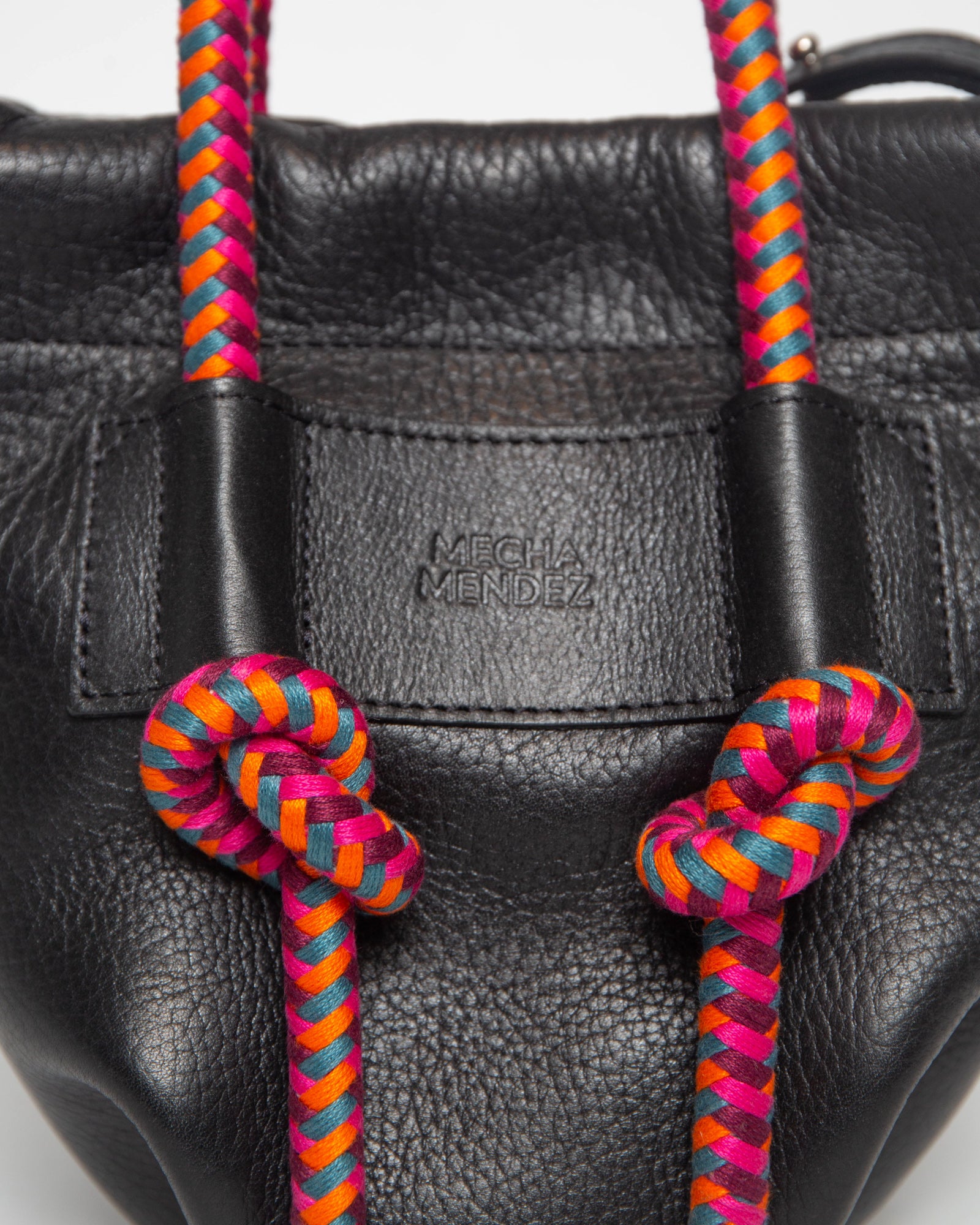 irupé Mini - Negro HIPNÓTICA