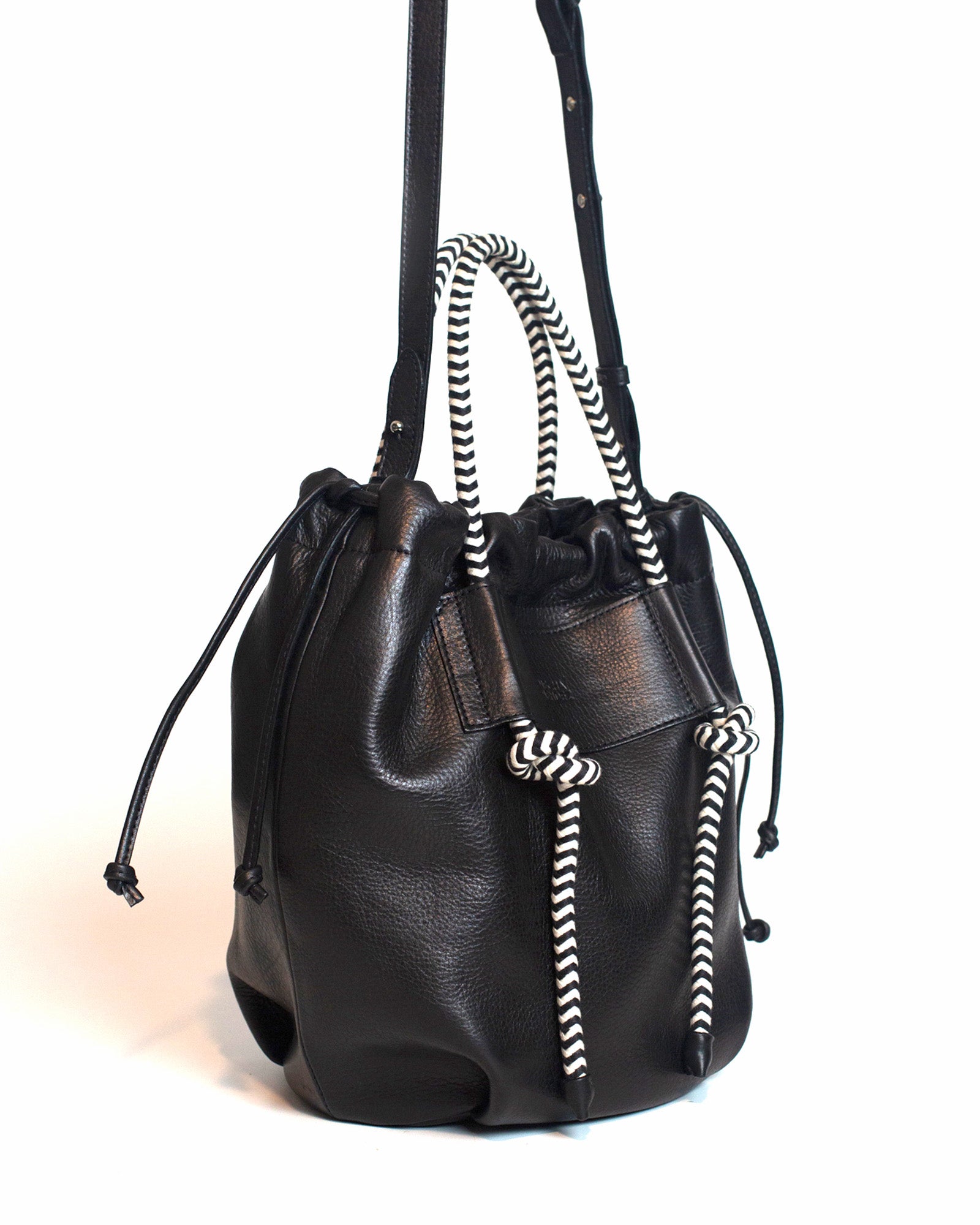 Irupe Grande - Negro Bataraza