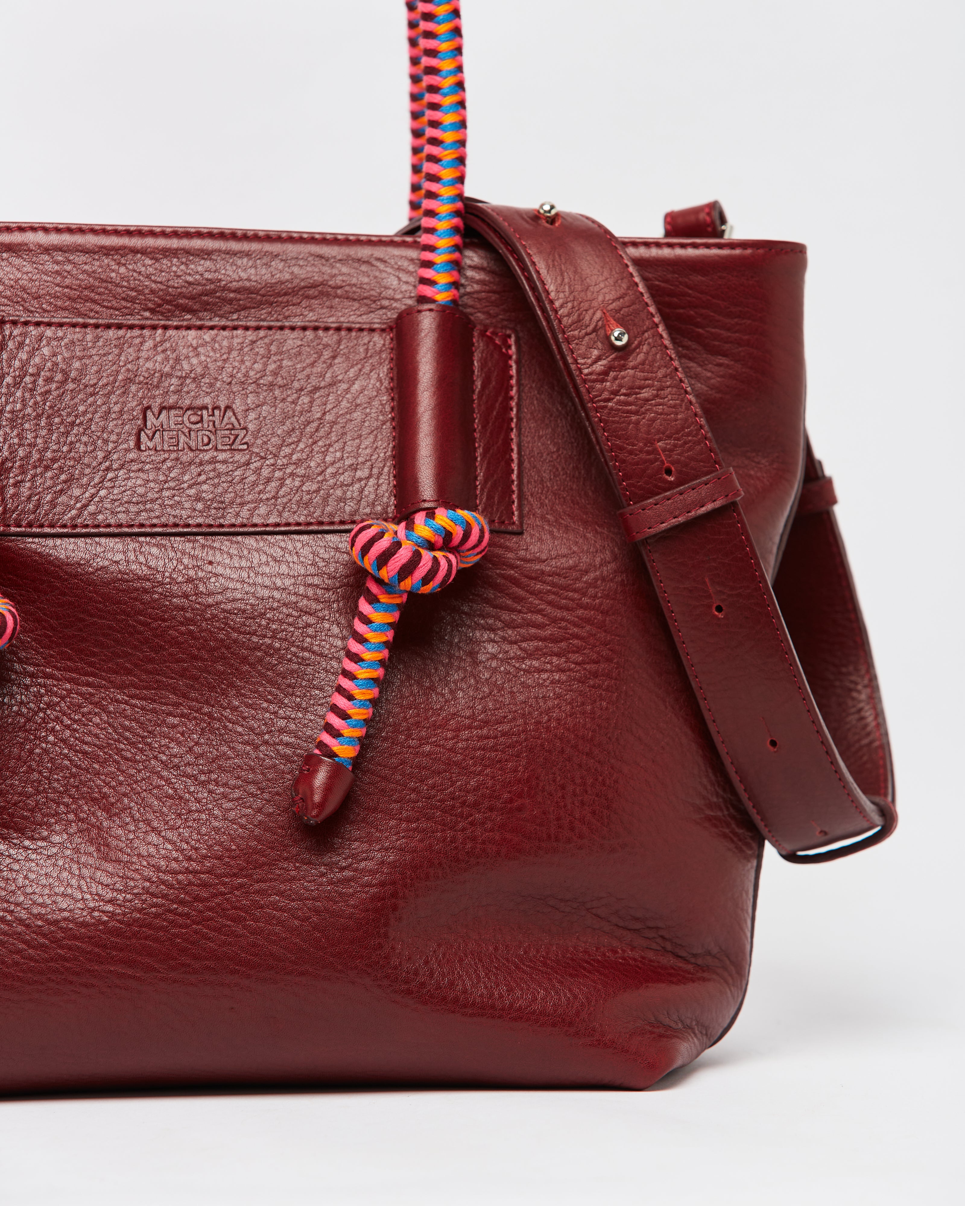 Tote Mecha - Burgundy Hipnotica