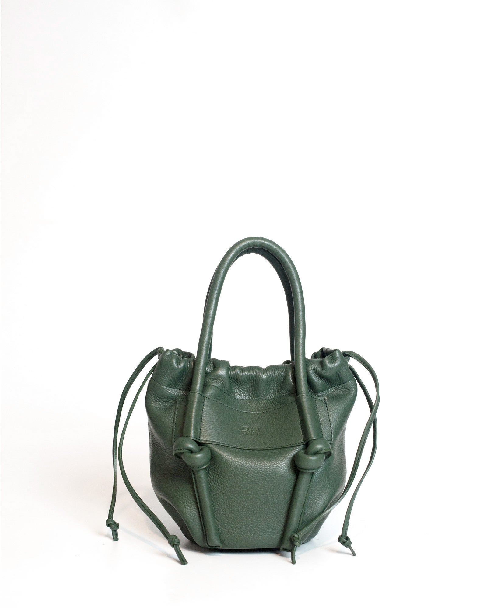 Irupe Mediana v Hipnótica