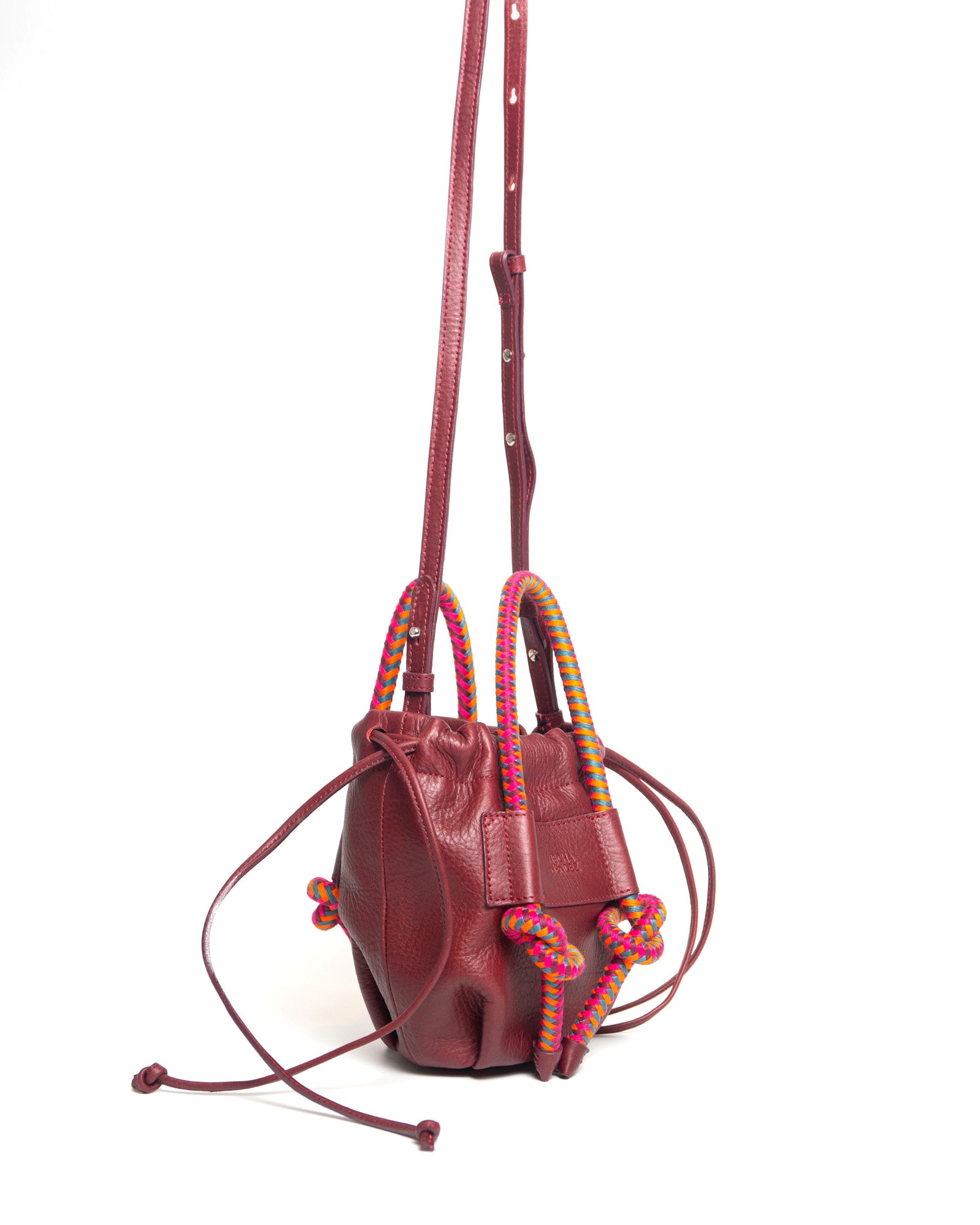 IRUPE MINI BURGUNDY HIPNÓTICA