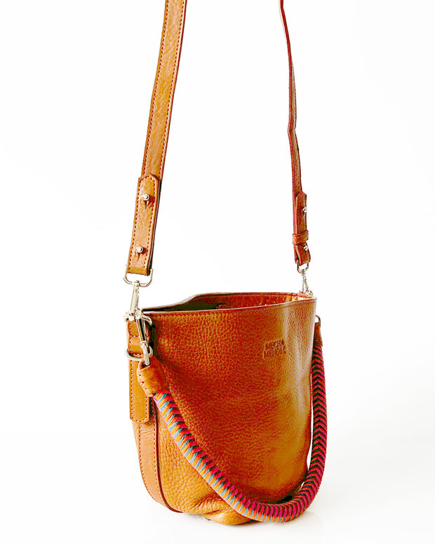 Bucket mediana suela