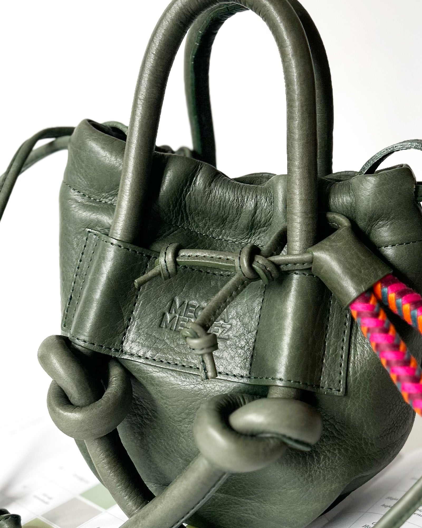 IRUPE MINI VERDE CON LL COLOR