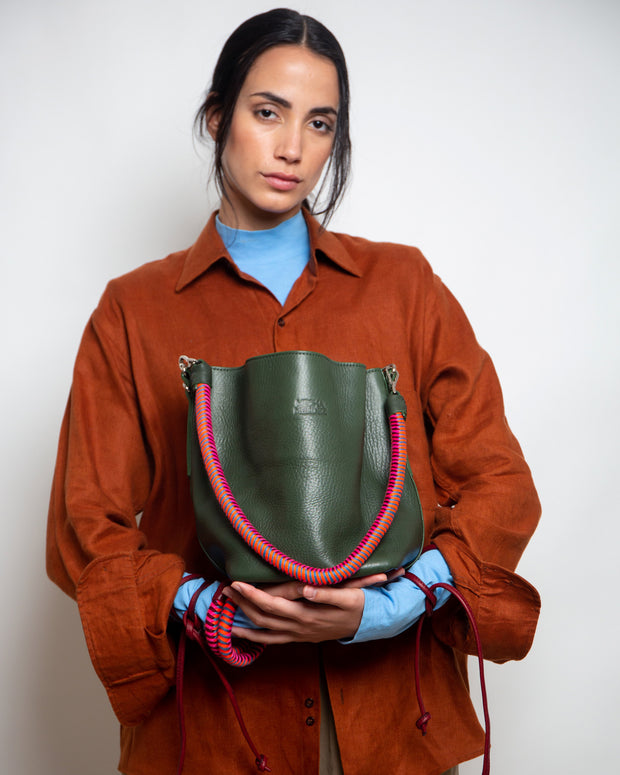 Bucket Clasica - Forest Hipnotica
