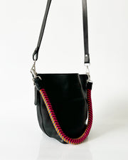 Bucket mediana black
