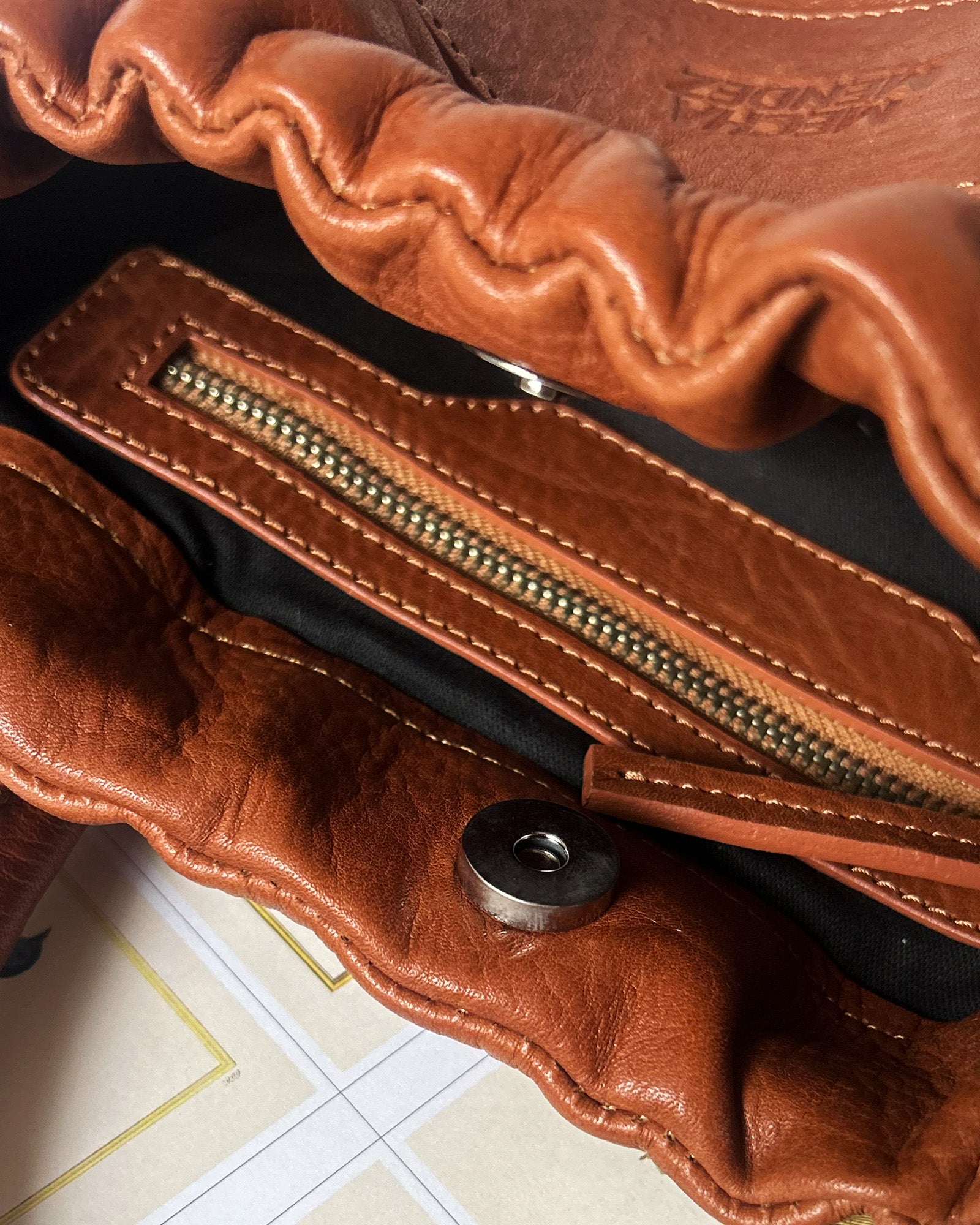 IRUPE MEDIANA CARAMELO