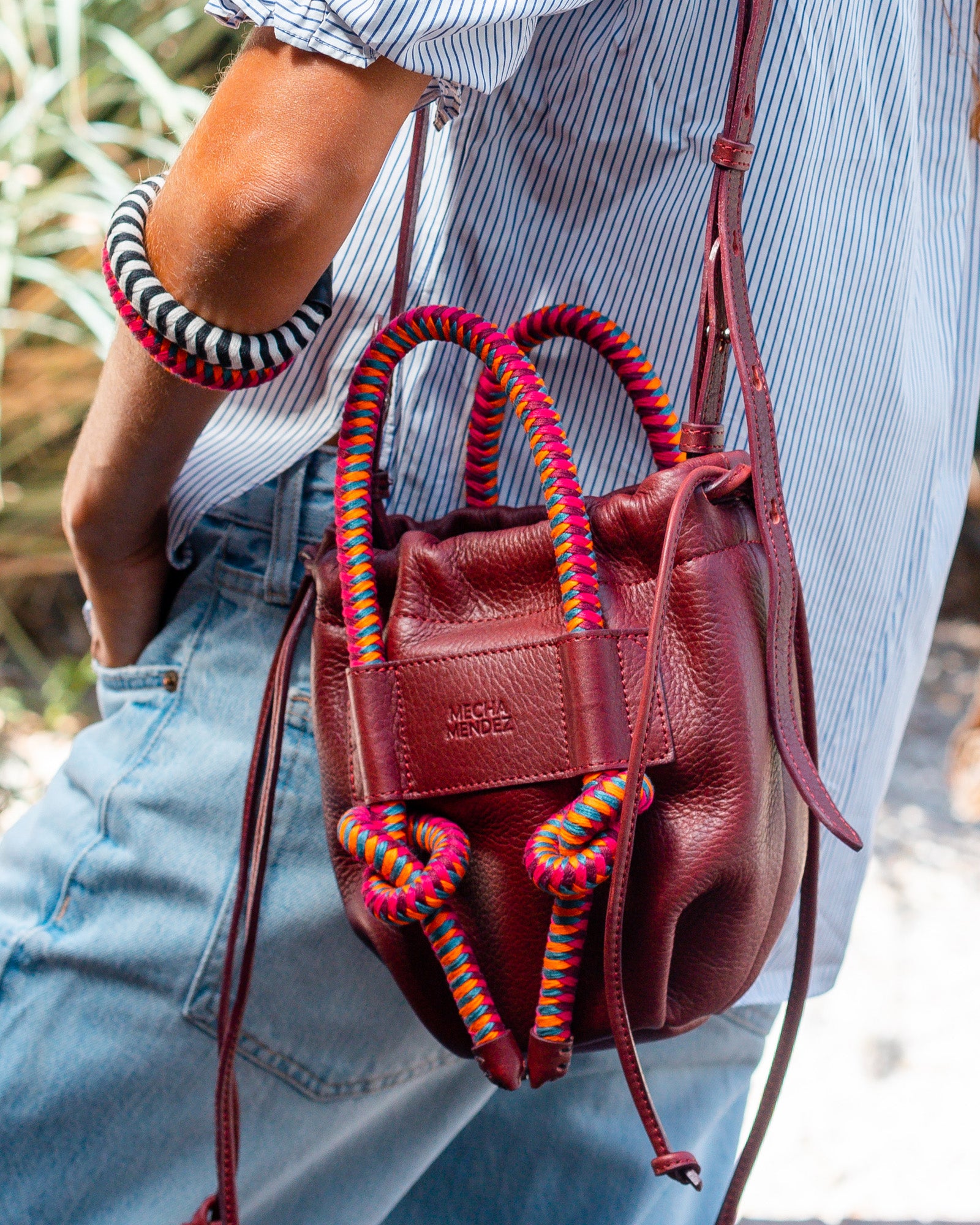 IRUPE MINI BURGUNDY HIPNOTICA