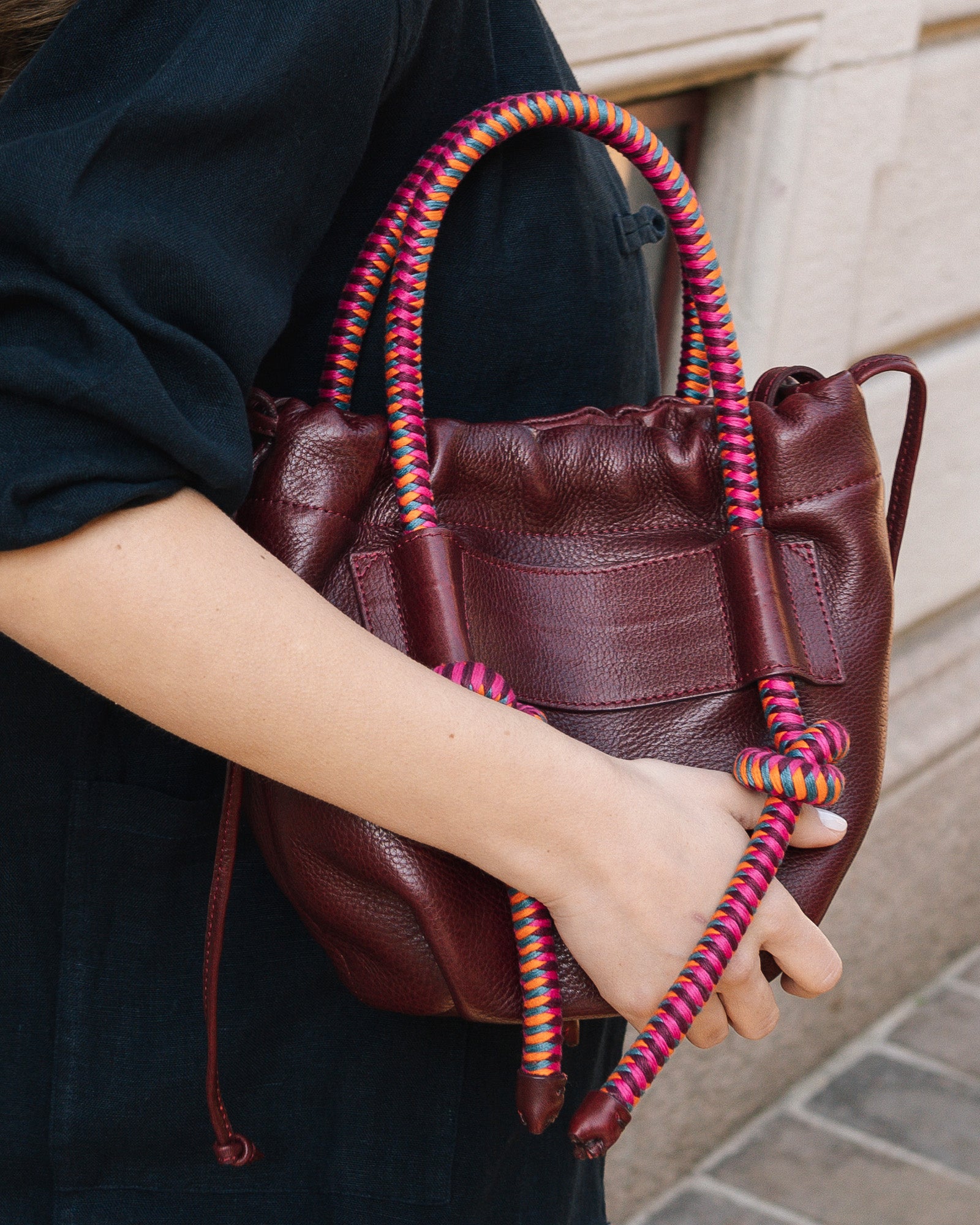 Irupe Mediana - Burgundy Hipnótica